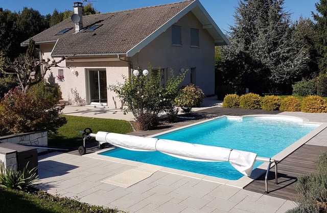 Near Annecy and the lake Superb villa with heated pool Saint-Jorioz