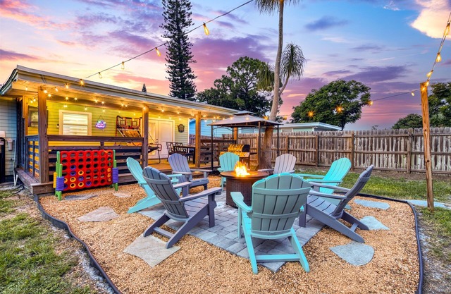 Near Beach|2 King Beds|Kids Rm|Game Rm|BBQ|Dogs OK