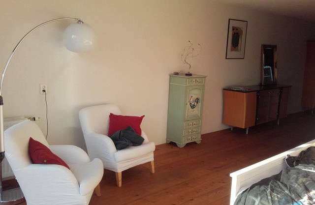 Near City Centre with your own bathroom and toilet, spaceous and comfortable