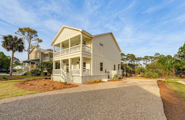 Near State Parks: Carrabelle Home w/Beach Access!