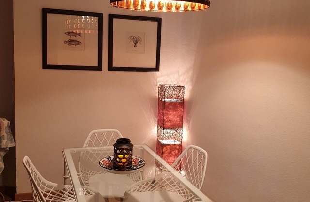 NEAR THE SEA with beautiful VIEWS TO THE BEACH AND GARDENS, your apartment