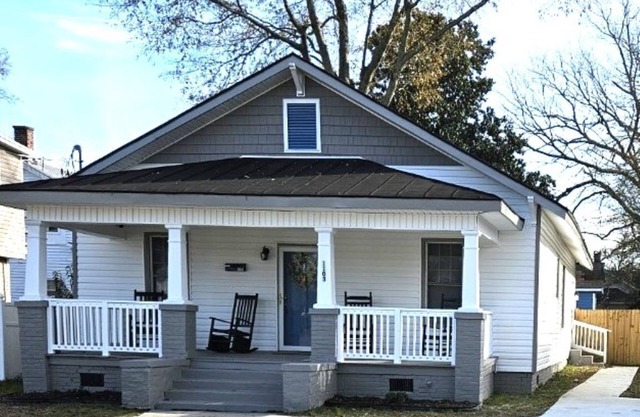 Nestled Bungalow near ECU & ECU Health
