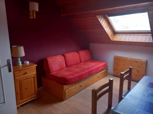Névache studio with small mountain corner