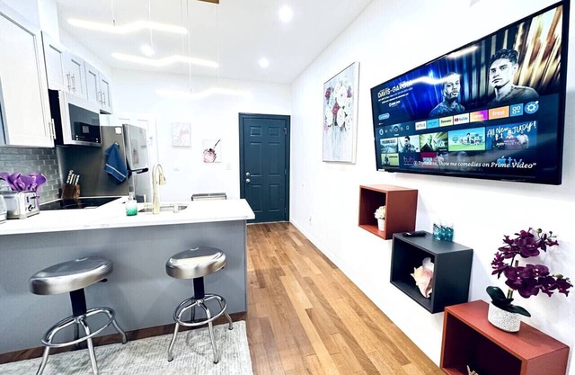 NEW! 1 Bedroom close by Rittenhouse Square