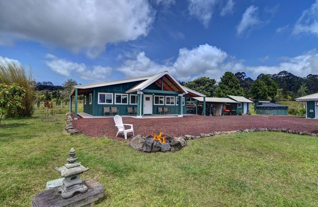 NEW 2 bedroom hosted Tranquil Island Getaway