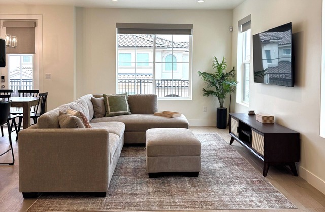 New! 2 King suites + Bunk room