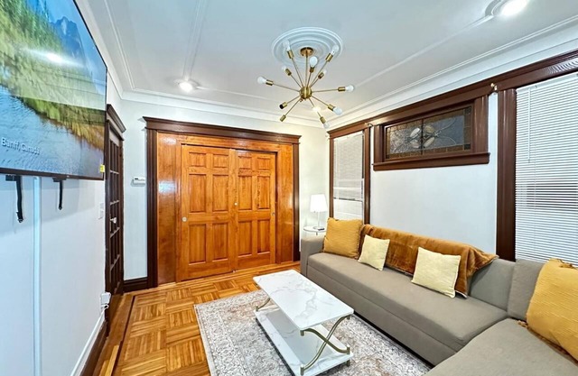 NEW 3-bedroom apartment in welcoming Bayonne with WiFi/near NYC