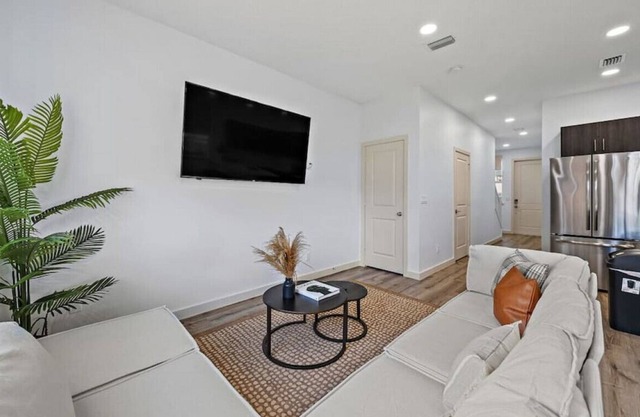 *NEW* 4-Bed 3-Bath West Palm Beach Vacation Home