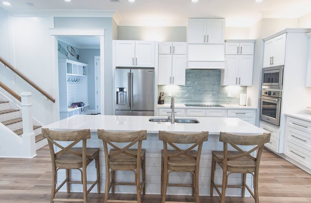 NEW-4-Bedroom King Suite Beach Home-Private Deeded Beach with Golf Cart & Bikes