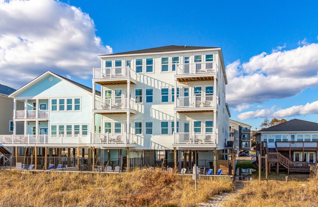 New and Large Oceanfront Private Luxury Property with Incredible Views
