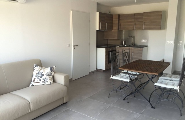 New apartment with large terrace equipped for 4 people