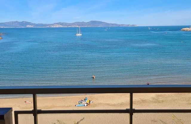 NEW APARTMENT WITH SEA VIEWS