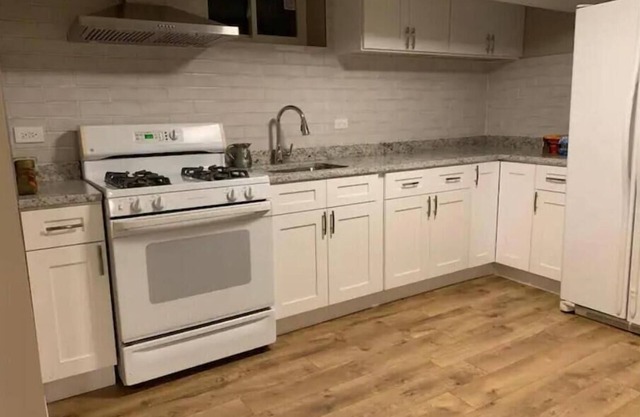 New apt. Spacious, with private entrance.