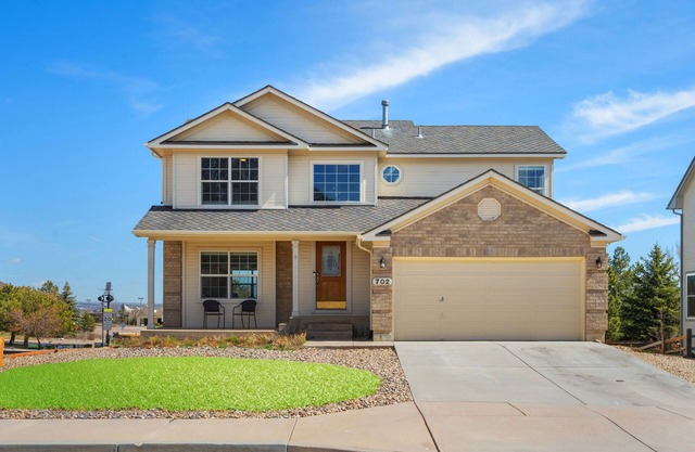 New! Broadmoor Reserve Home, Mountainside views, Deck. A-STRP-24-0585