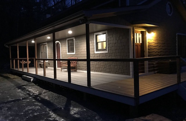 New Catskills/Delaware River /Private Mountain Home/100 from NYC/ski, raft