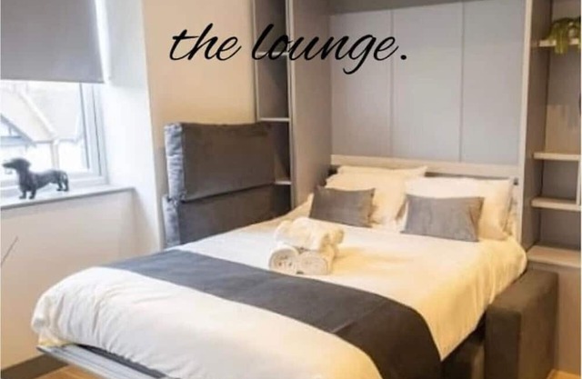 New Central London 2 Bed, 2 Bath