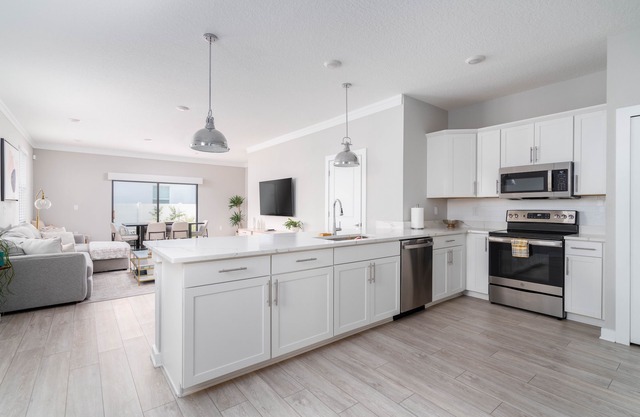 New Construction 3BR South Tampa 10 Min Downtown