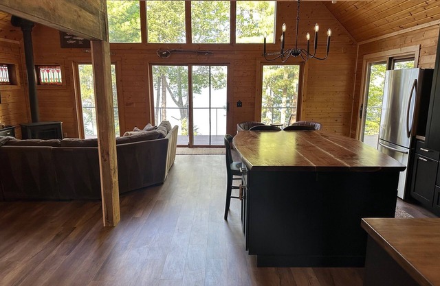 New Construction! Best Place on the Lake!