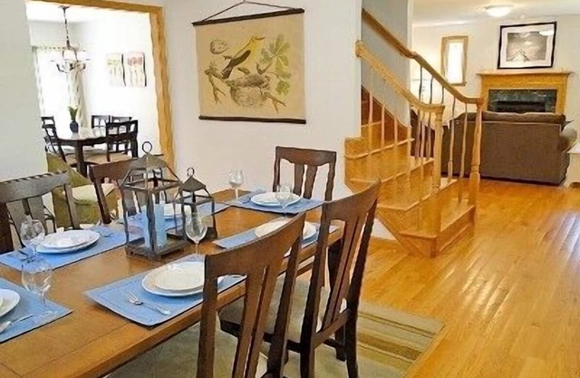 New construction Edgartown home with AC, new furnishings, o/d shower, bike path.