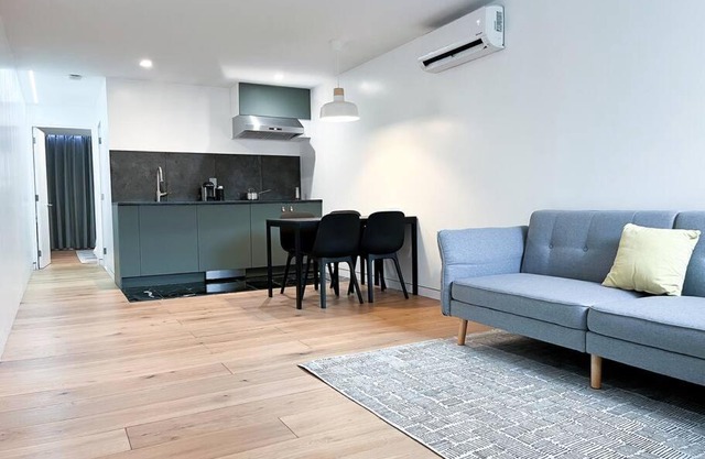 New Cozy Modern Minimalist Stay in Brooklyn at Rem-Casa
