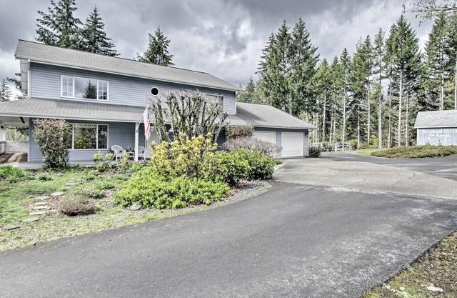 NEW! Eatonville Farmhouse with Fire Pit and Gazebos!