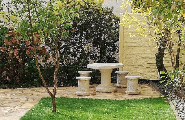 New fully air-conditioned 78sqm apartment, 2 rooms, kitchen, bathroom,