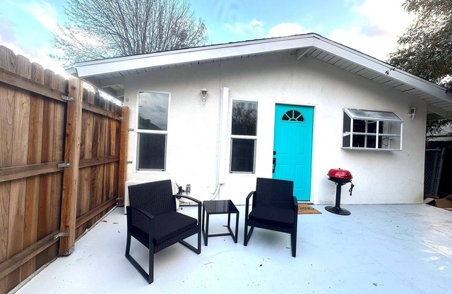 New! Guesthouse W/Patio & BBQ!