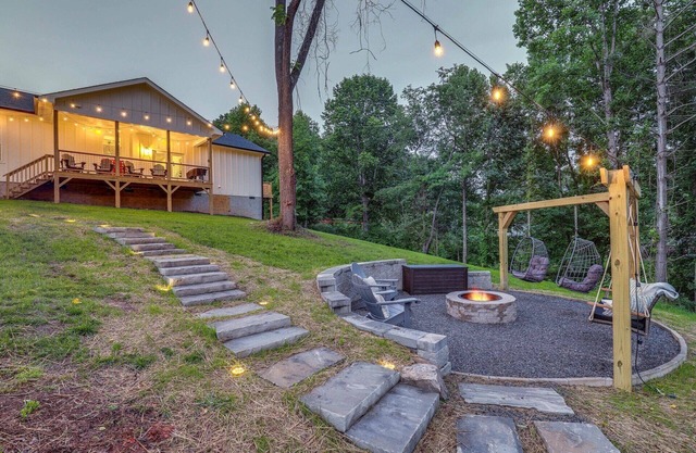 New home w/Fire Pit: 8 miles to downtown Asheville