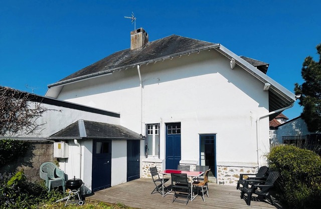 New! House center Coutainville