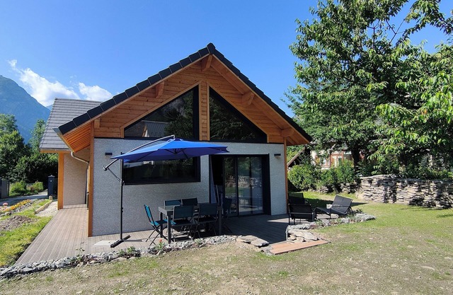 New house in the heart of the Oisans near Alpe Huez
