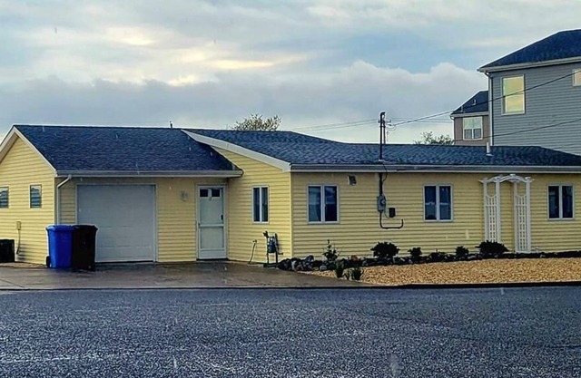 New Lagoon Front Home