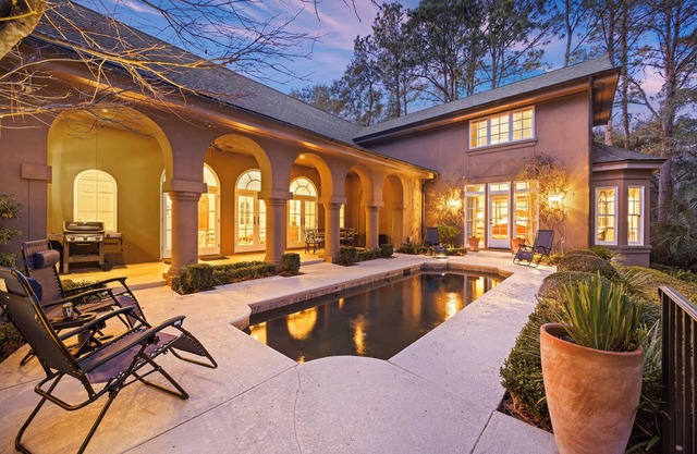 NEW LISTING! 5 bd, Luxury, Private Pool, Golf Course Views!