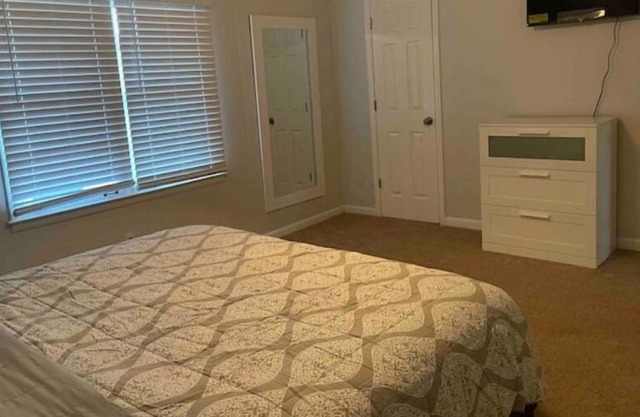 new listing cozy home centrally located
