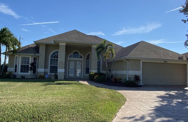 *NEW LISTING* Florida golf getaway