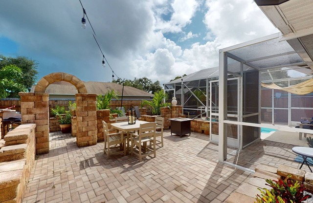 New Listing-Heated Pool- Melbourne