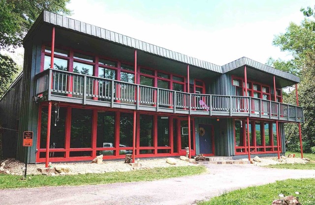 NEW LISTING The Route 151 Manor Located in Heart of Wine Country