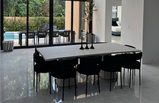NEW Luxe Villa w/Pool, Billiards, Ping Pong & More