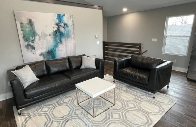 *New* Modern Loft+Sky Deck~Expo UL Walk to Derby
