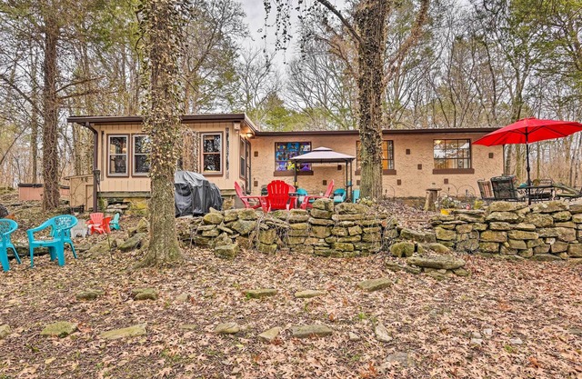 NEW! Old Hickory Lakefront Home: Fire Pit & Grill!