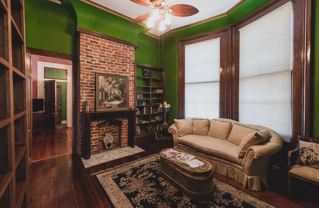 New Orleans Suite-Lower Garden District