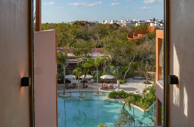 New Penthouse Apt in Wellness Resort - Aflora