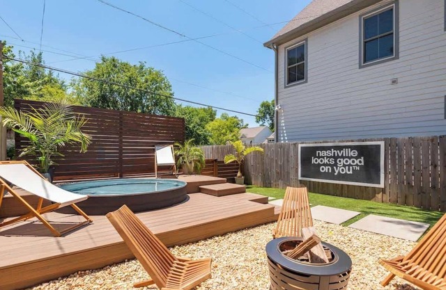 New Pool! Family-Friendly House close to Downtown!