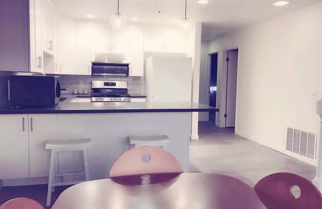 New Remodel Duplex Condo heart of Arcadia