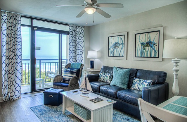 New! Remodeled king suite with amazing views and amenities