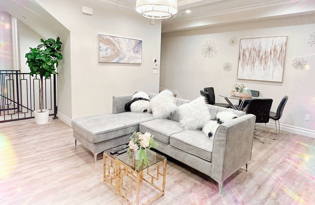 New safety quiet comfortable home in prime Arcadia/ near LA