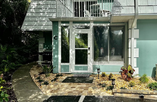 NEW SMYRNA BEACH - Beachside Bungalow at Bahamian Club!