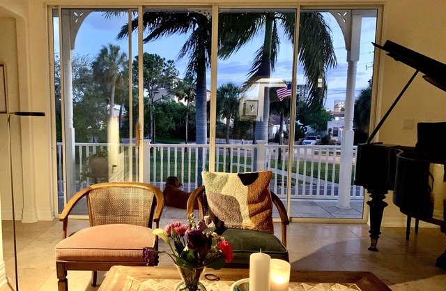 NEW! Stunning Key West-Style Home 1 Minute Walk from St Pete Beach