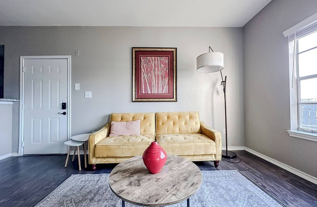 New to Vrbo Sleepover Beautiful 1BD/1BA + Gym - Corpus Christi