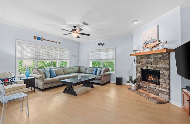 NEW TO VRBO! The Westminster House w/Dock!