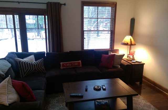 New Townhome In The Town Of Bolton. Walk To Beaches, Restaurants And Marinas